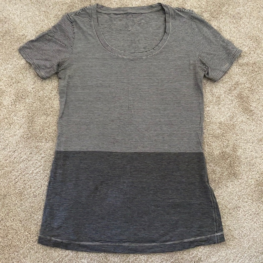 Lululemon Short Sleeve Tee